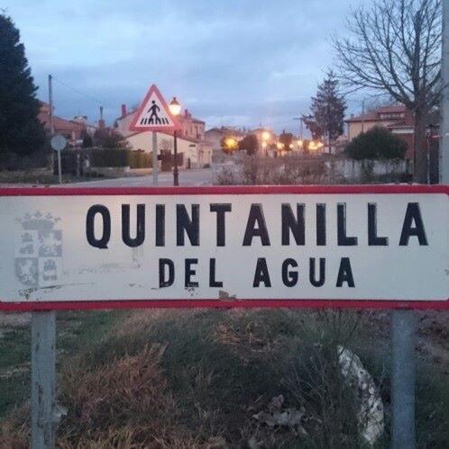 Hostal El Perfume Del Almendro Quintanilla del Agua Exterior foto